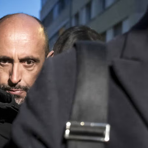 Crans-Montana: Todesbar-Betreiber bricht sein Schweigen