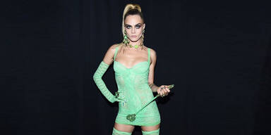 Topmodel Cara Delevingne steigt ins Porno-Gesch&auml;ft ein