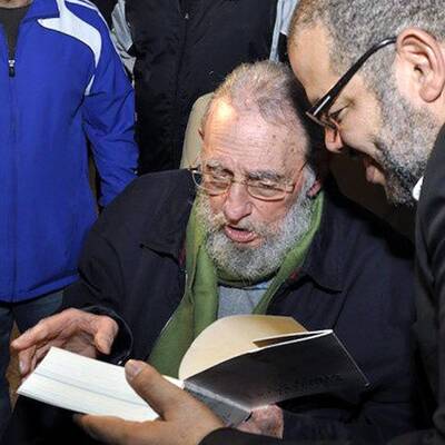 Zusammen mit seiner Frau Dalia Soto besuchte er eine Kulturveranstaltung in Kubas Hauptstadt.