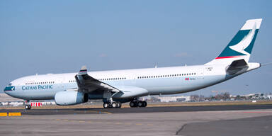 Notlandung mit 135 Menschen an Bord