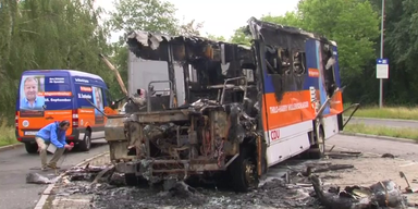 cdu_bus_ausgebrannt_thump.png