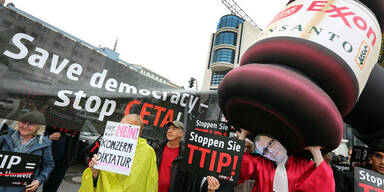 EU stellt umstrittenen Ceta-Text ins Netz