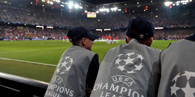 Sky verliert CL-Rechte an DAZN und Amazon