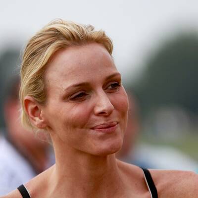 Charlene Wittstock als Badenixe