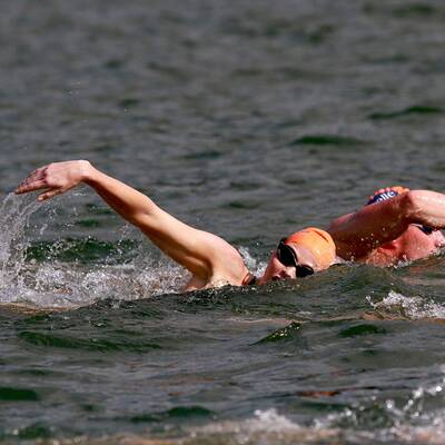 Charlene Wittstock als Badenixe