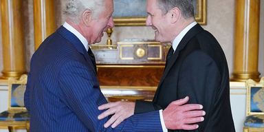 Charles Hand Finger