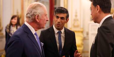 Premierminister Rishi Sunak und König Charles