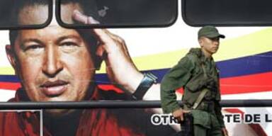 Venezuela und Ecuador drohen Kolumbien