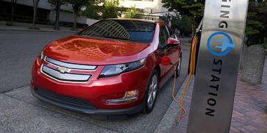 Chevrolet Volt brannte nach Crashtest