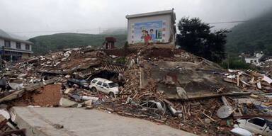 Fast 600 Tote nach Erdbeben