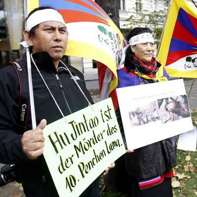 Proteste gegen Hu Jintao
