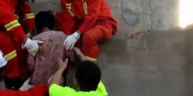 Frau steckt 7 Stunden zwischen W&auml;nden