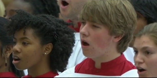 Papst Benedikt wie Pop-Star gefeiert