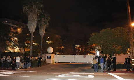 chris brown auto verlässt polizeistation