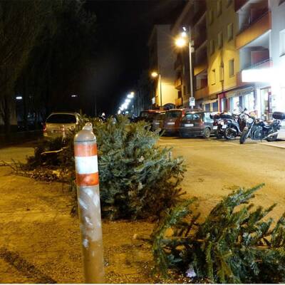 Orkan Felix riss Blechdach in Neunkirchen weg