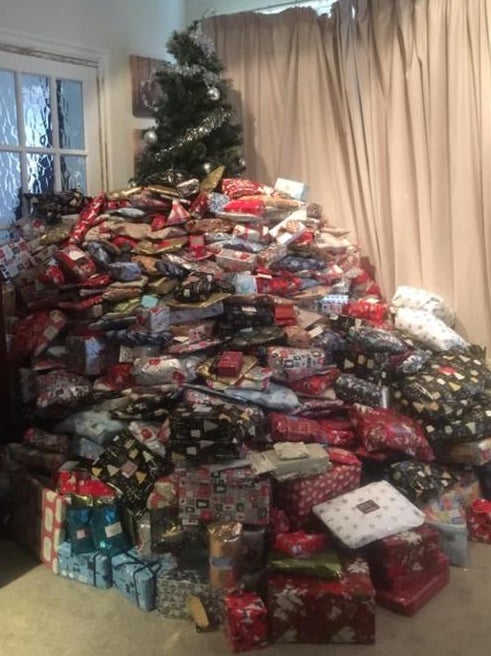 300 Geschenke: Protz-Mutter schlägt zu