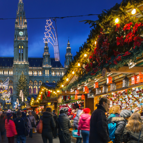 Saisonstart der Wiener Christkindlmärkte