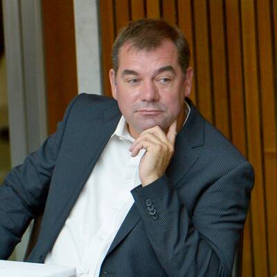 Team Stronach, 12. Jessi Lintl