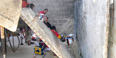 Diese  Beton- Platte krachte auf Mann