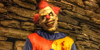 Killer-Clowns: Frauen suchen nach Clown-Pornos