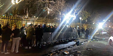 &Ouml;ffnung: Ansturm auf die Clubs