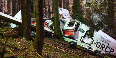 Drei Tote nach Absturz von Kleinflugzeug 