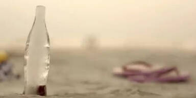 Coca-Cola kommt nun in eine Eisflasche