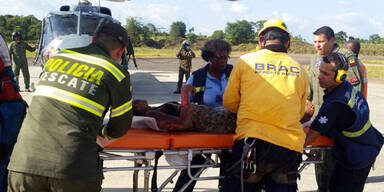 Mutter und Baby überlebten Flugzeug-Crash 