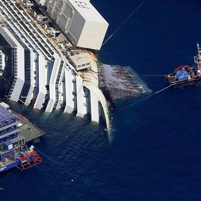 Spektakuläre Fotos der Costa Concordia