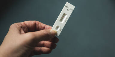 Corona - 3G-Regel in Spit&auml;lern und Pflegeheimen soll fallen