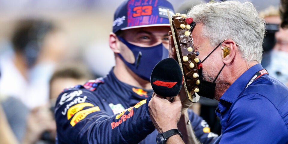 Jubel um Pole: Verstappen startet Tortenschlacht mit Coulthard