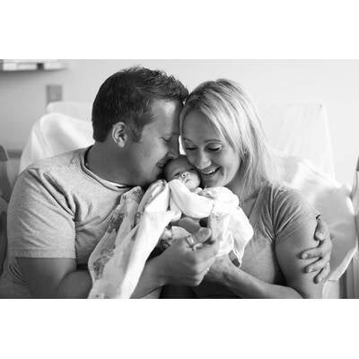 Die Olson Familie trifft ihre Adoptivtochter