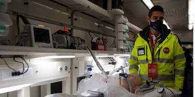 Italien starten "Covid-Zug" mit Intensivstation