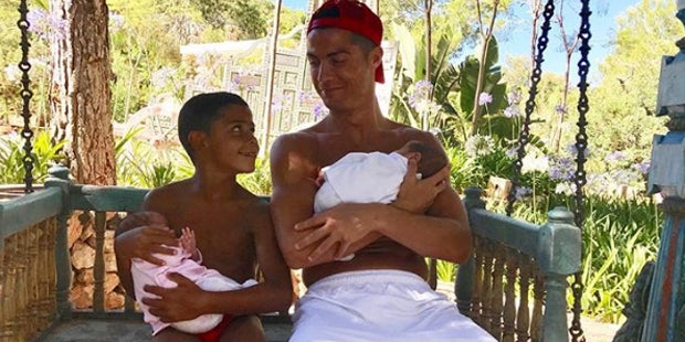 Die Wahrheit über Ronaldos Zwillinge