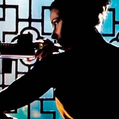 ... stirbt durch Bombe.