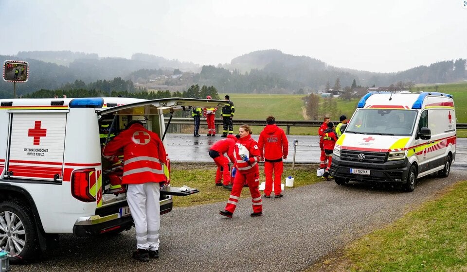 Notarzt B126 bei Zwettl an der Rodl