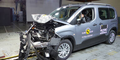 Brennstoffzellen-Auto im Crashtest