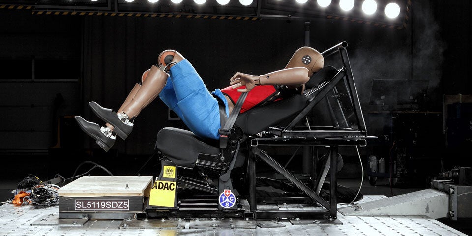 So gefährlich ist falsche Sitzposition im Auto