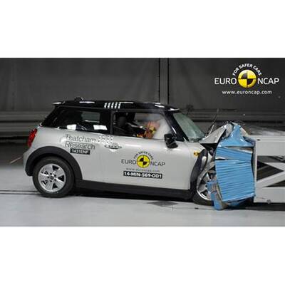 EuroNCAP-Crashtest Dezember 2014