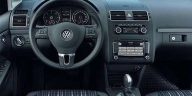 Nun bringt VW den neuen CrossTouran