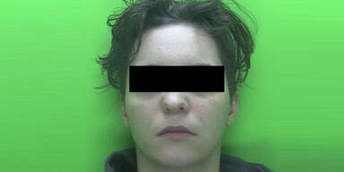 Mutter &uuml;bergie&szlig;t ihr Baby mit kochendem Wasser &ndash; tot