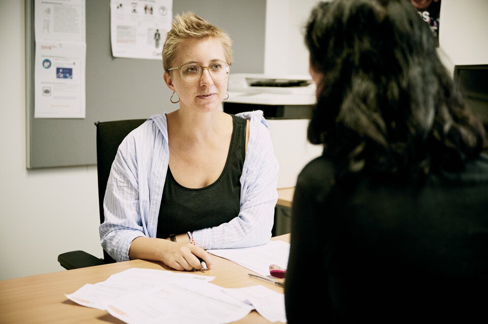 Abgewickelt werden die Ansuchen über die Caritas und die Diakonie. 