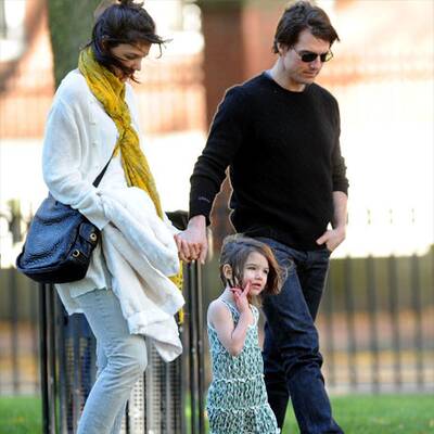 Idyllisch: Familie Cruise im Park