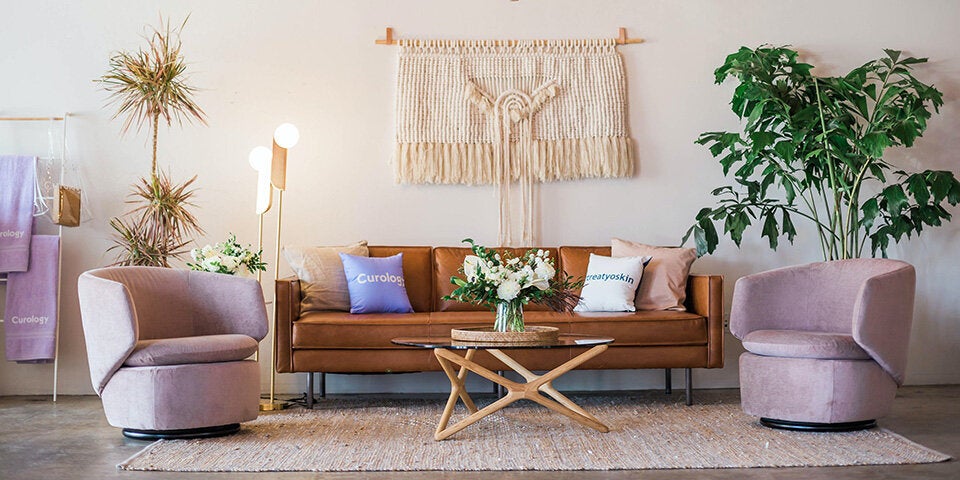So finden Sie den Einrichtungsstil für Ihr Wohnzimmer