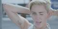 Miley Cyrus präsentiert sich unten ohne