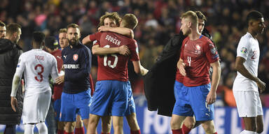 England muss nach 1:2 in Tschechien auf EM-Ticket warten