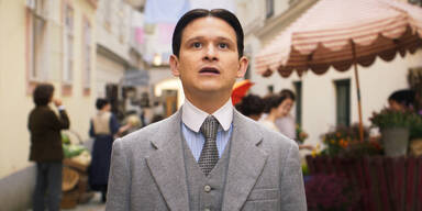 Franz Kafka (Joel Basman)