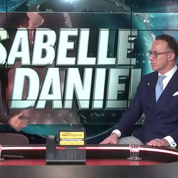 Blutbad im Iran: Shahrokh Shariat im Interview | Isabelle Daniel