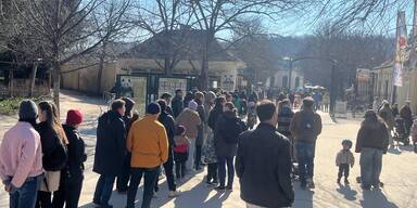 Sch&ouml;nwetter-Ansturm auf Tiergarten Sch&ouml;nbrunn