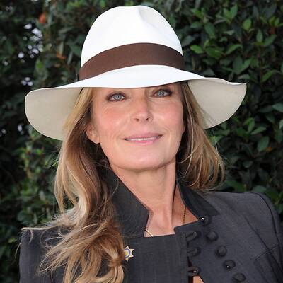 Bo Derek geht mit Lugner zum Opernball